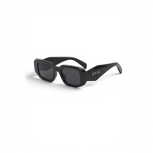 EVIE EYEWEAR Modelo Oréa black rectangular sunglasses with matte finish and UV protection.